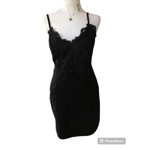 Iris Women's Large Black‎ Spaghetti Strap Lace Trim Dress